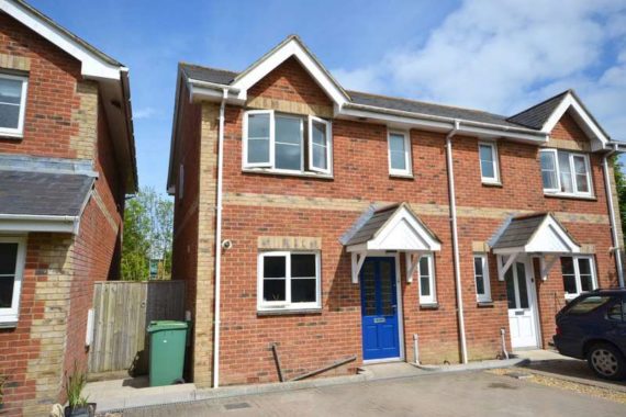 3 Bedroom Semi-Detac...
